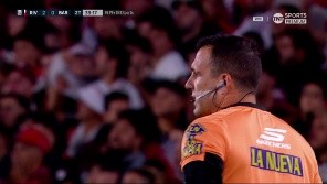 El descuento de Barracas Central fue anulado por fuera de juego y River sigue ganando 2-0.