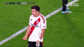 Marcos Acuña sacó un bombazo de afuera del área y puso el 3-0 vs. Barracas Central.