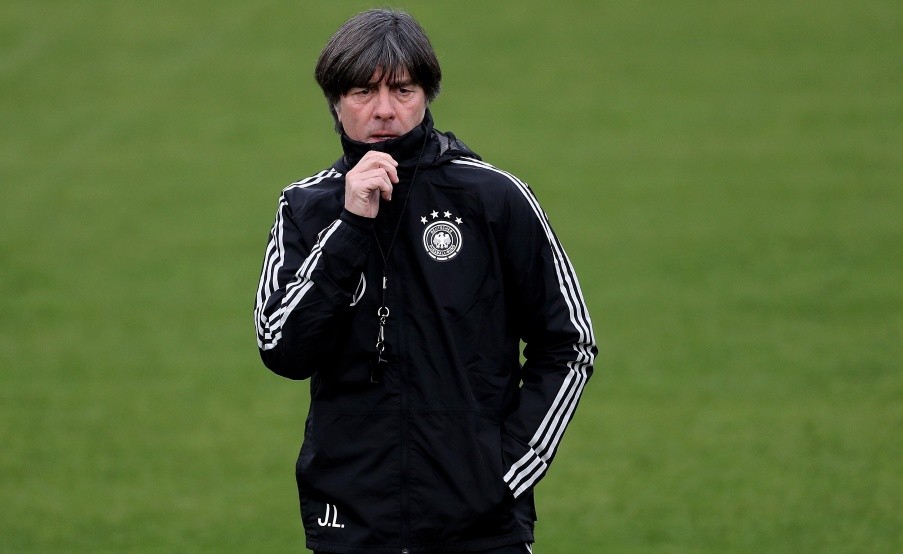 Joachim Löw se quedó con Neuer antes que con Robert Lewandowski(EFE)