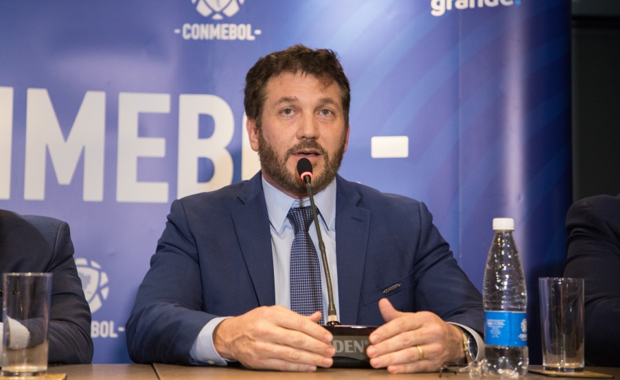 Alejandro Domínguez, presidente de la Conmegol, recordó las críticas de Messi al organismo. Foto: EFE(EFE)