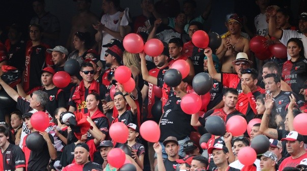 La canción Soy Sabalero fue furor en la final de la Copa Sudamericana. Foto: EFE