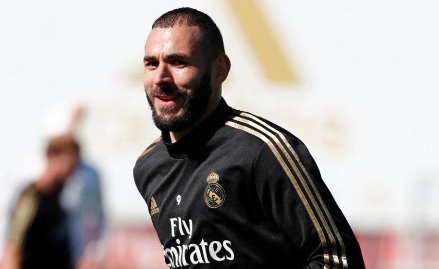 Benzema se calentó con la FFF(Karim Benzema)