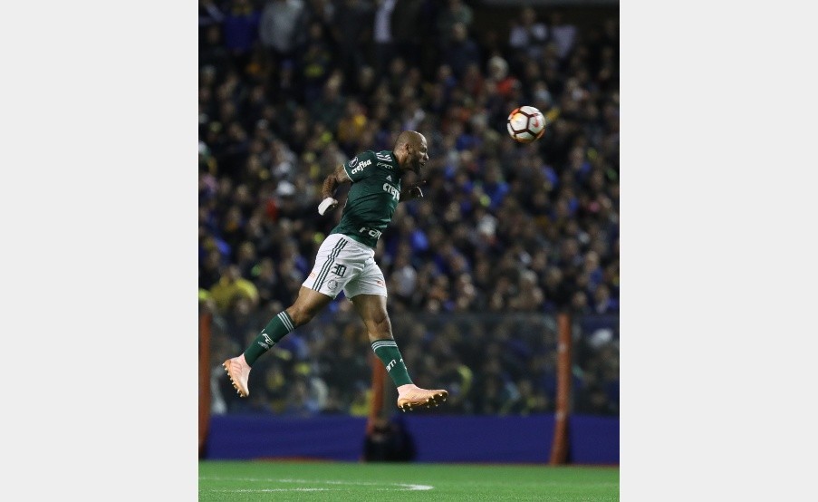 Felipe Melo en La Bombonera con la camiseta de Palmeiras(EFE)