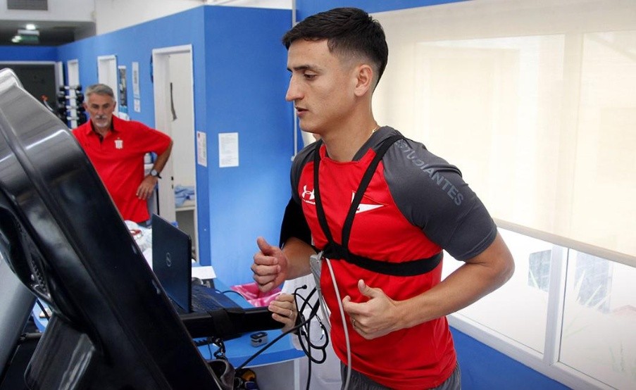 Mauro Díaz es el nuevo refuerzo de Estudiantes. Fotos: Prensa ELP