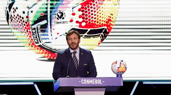 Alejandro Domínguez, presidente de la Conmegol, recordó las críticas de Messi al organismo. Foto: EFE
