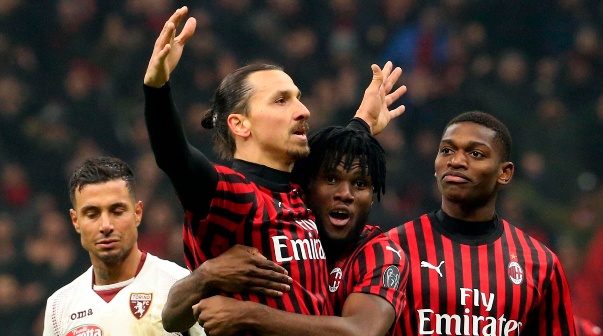 La prensa italiana asegura que Zlatan no continuará en el Milan. Foto: EFE