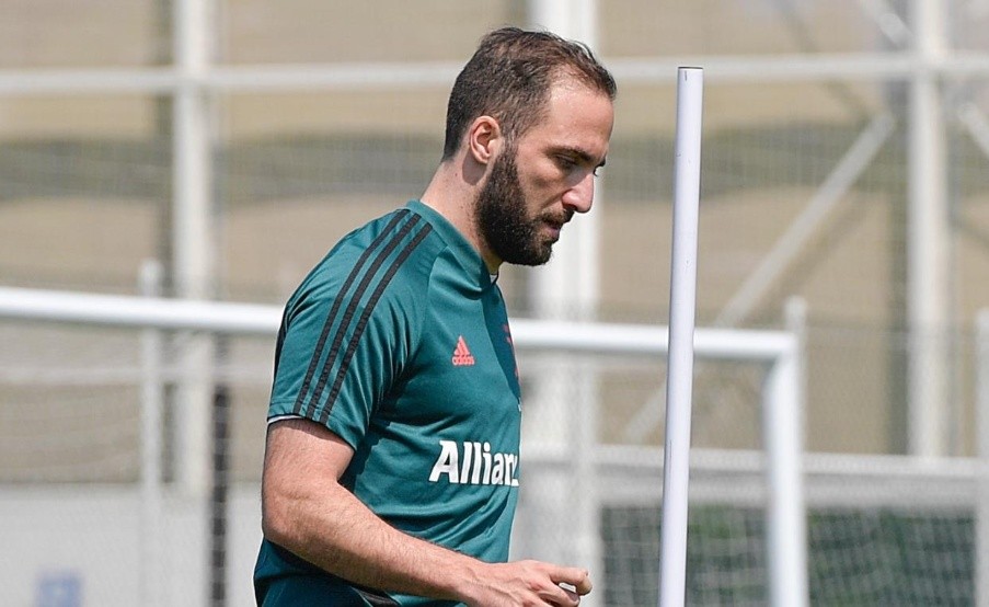 Aseguran que David Beckham llamó a Higuaín para tentarlo con ir al Inter de Miami(Prensa Juventus)