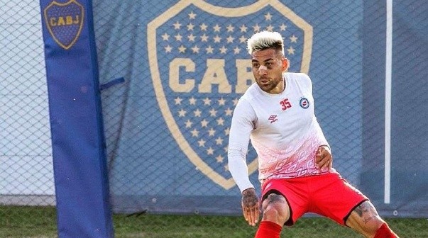 Damián Batallini en un amistoso contra Boca