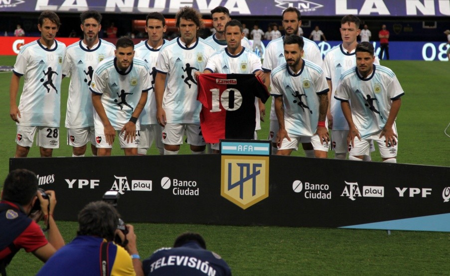 El homenaje de Newell's para Diego Armando Maradona(Fotobaires)