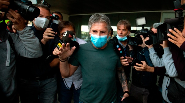 Jorge Messi, padre y agente de Lionel Messi, viajó a Barcelona