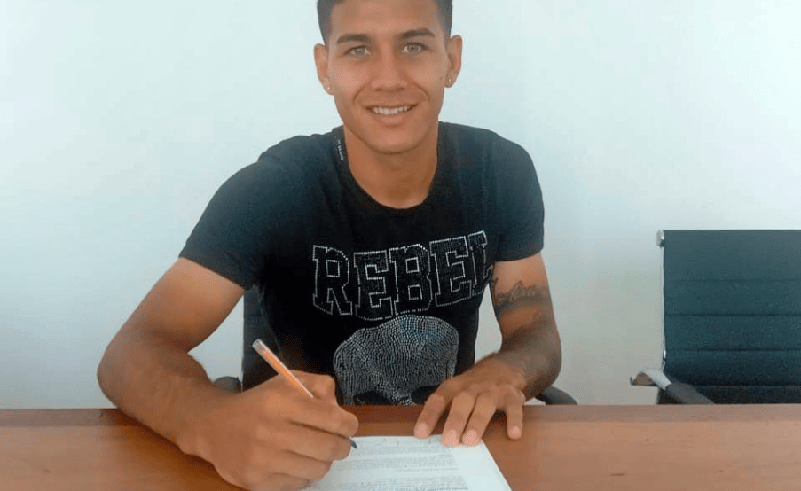 Alex Vigo, en la carpeta de River, renovó contrato con Colón(Prensa Colón)