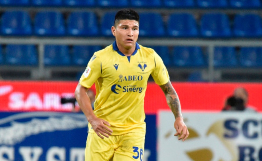 Bruno Amione, defensor argentino de 19 años de Hellas Verona(EFE)