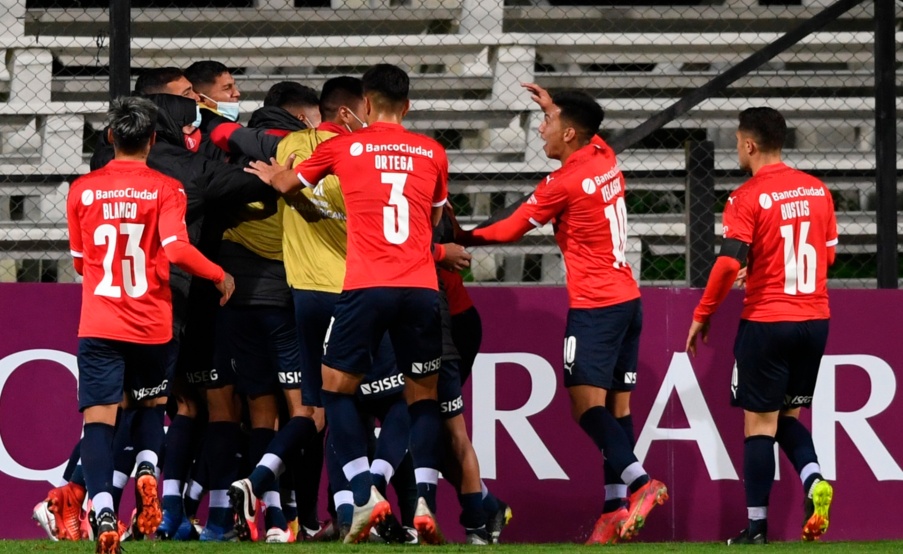 Independiente y un punto valioso en Uruguay(EFE)