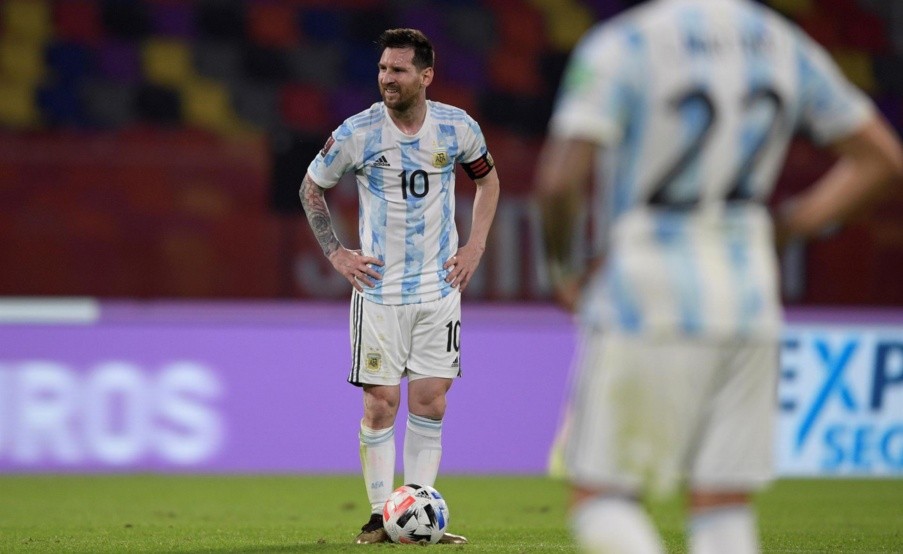 Lionel Messi debe definir su futuro(EFE)
