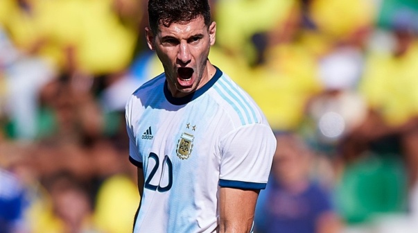 Lucas Alario, delantero de Bayer Leverkusen