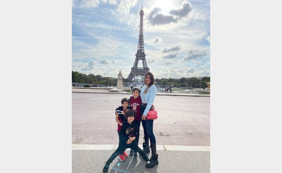 Antonela, junto a los hijos en París(Antonela Roccuzzo)