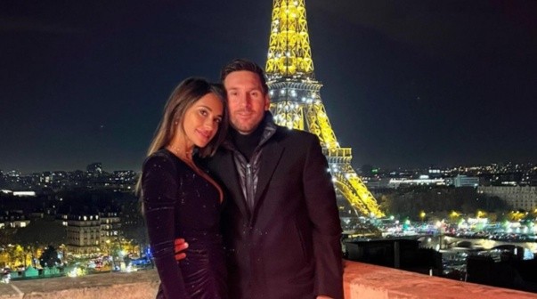 Lionel Messi y Antonela Roccuzzo, en París y con la Torre Eiffel
