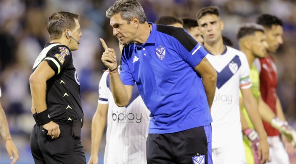 Mauricio Pellegrino lo encaró a Germán Delfino