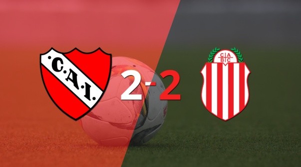 Independiente y Barracas Central igualaron por 2 en un vibrante partido