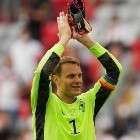 El inesperado gesto de Neuer con los hinchas de Boca tras la victoria