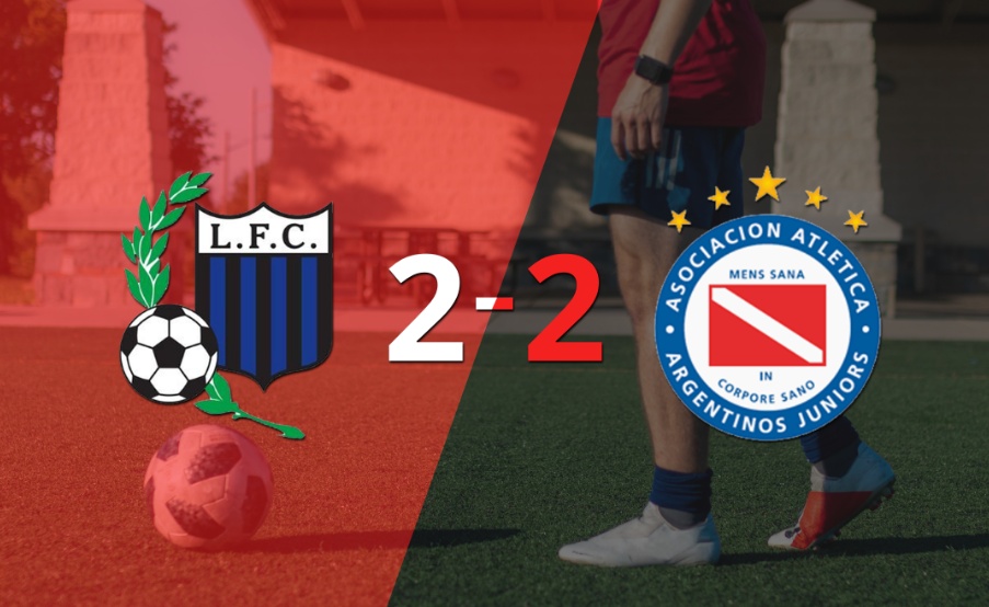 Liverpool (U) empató con Argentinos Juniors y Rubén Bentancourt anotó dos goles