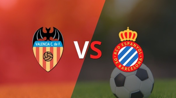 Arrancan las acciones del duelo entre Valencia y Espanyol