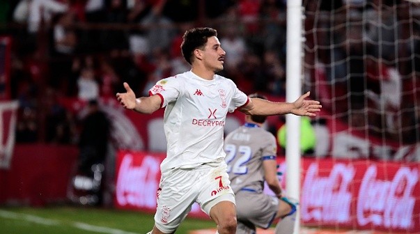 Huracán cerró el torneo con victoria sobre Vélez