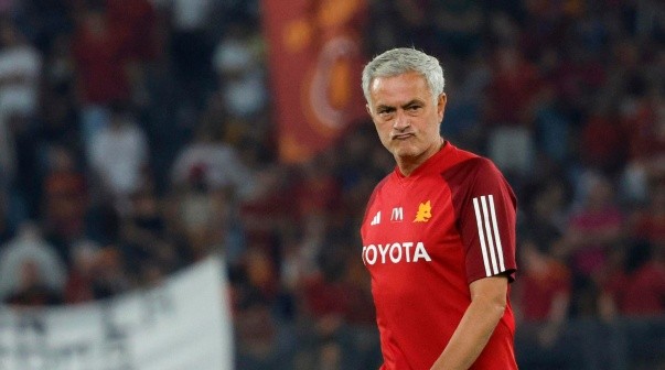 Un grande de Europa presentó a José Mourinho como nuevo DT