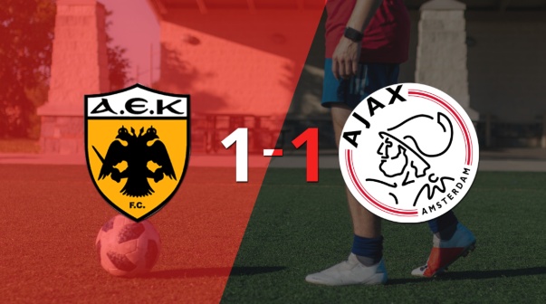 AEK no pudo en casa ante Ajax y empataron 1-1