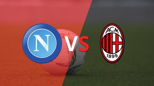 Victoria parcial de Milan sobre Napoli en el estadio Diego Armando Maradona