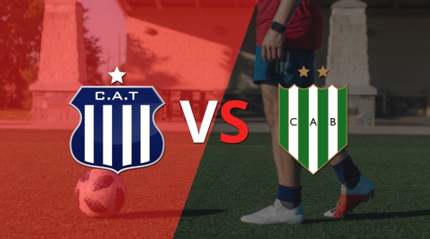 Talleres y Banfield comienzan el segundo tiempo sin goles