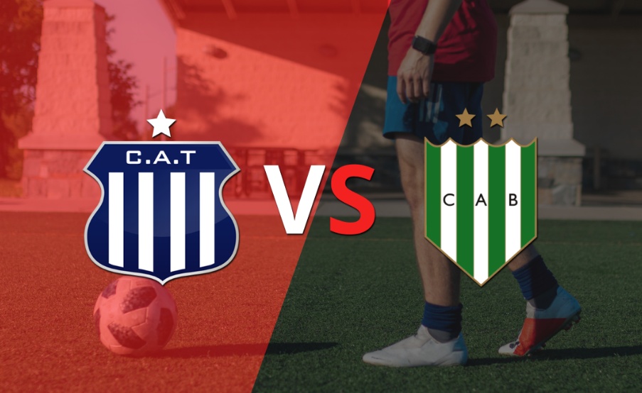 Talleres y Banfield comienzan el segundo tiempo sin goles