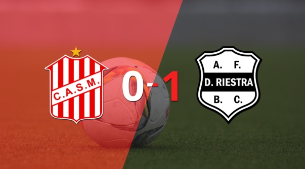 Riestra ganó ante San Martín (T) y clasifica a Reducido 2 Fase