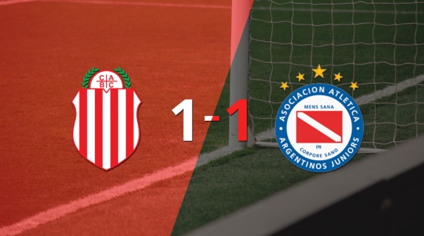 Argentinos Juniors empató 1-1 en su visita a Barracas Central