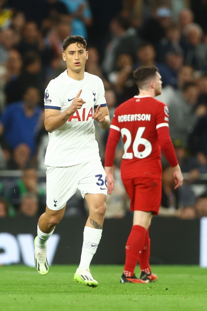 Alejo Véliz sentenció al 'Cuti' Romero en Tottenham Alejo Véliz sentenció al 'Cuti' Romero en Tottenham