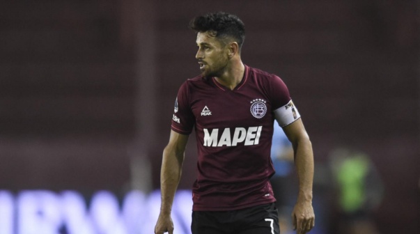 Laucha Acosta confirmó su futuro tras consagrarse con Lanús: 
