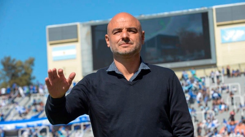 Favio Orsi, sin vueltas sobre la gente de Platense tras el título ante Huracán Favio Orsi, sin vueltas sobre la gente de Platense tras el título ante Huracán