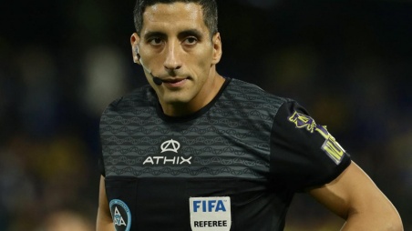 Falcón Pérez explicó por qué cobró penal a favor de Belgrano en la final ante River