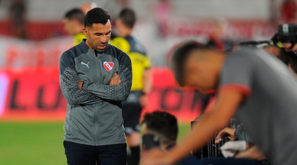 Carlos Tevez, entrenador de Independiente