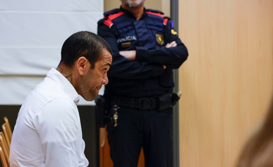 Tras salir de la cárcel, el inesperado anuncio de Dani Alves