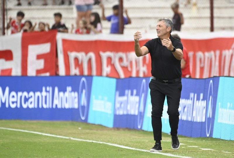 La queja del DT de Huracán antes de las semifinales La queja del DT de Huracán antes de las semifinales
