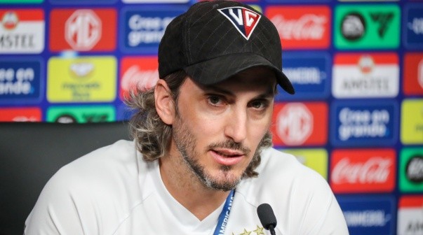 Zubeldía está cerca de un inesperado club tras rechazar a San Lorenzo