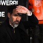 Domínguez explotó contra el arbitraje tras la derrota de Estudiantes: 