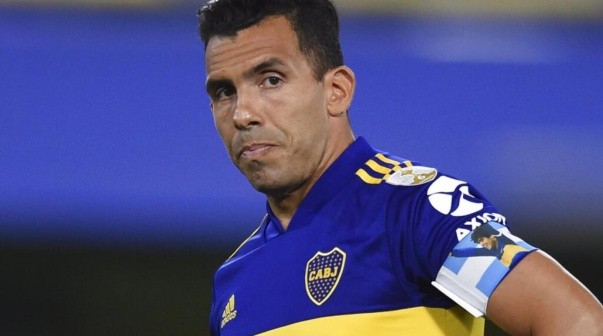 Tras su retiro, Carlos Tevez volvió a jugar al fútbol