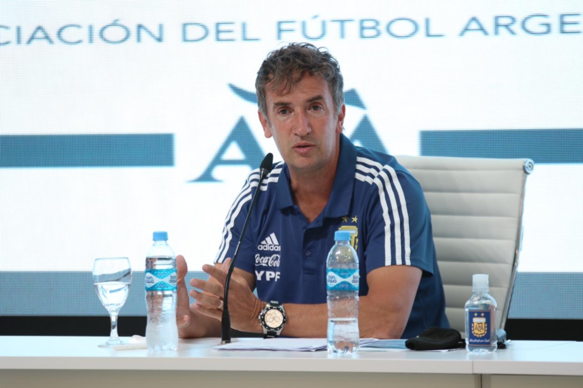 El cuestionado árbitro del fútbol argentino nominado por la IFFHS