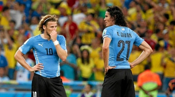 Forlán no se calló y fue contundente sobre Cavani en Boca: 