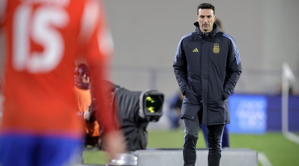 Sorpresa: Fue convocado por Scaloni y ahora evalúa representar a México