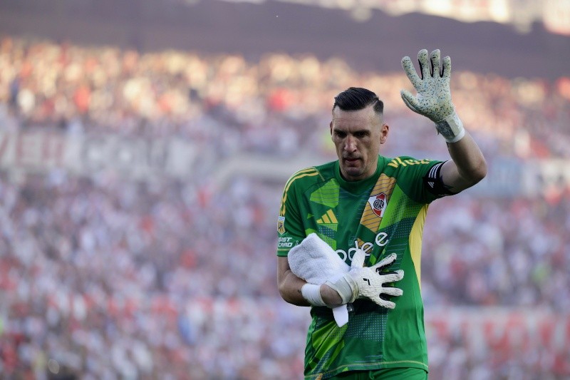 “Armani por momentos tiene cosas del 2018 en River, es arquero ganador” “Armani por momentos tiene cosas del 2018 en River, es arquero ganador”