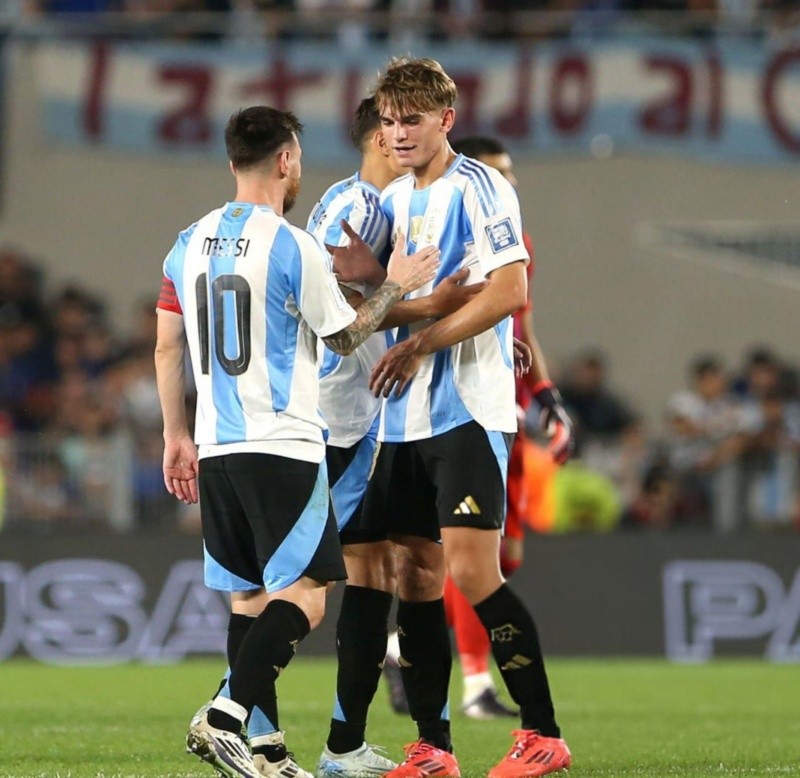 Nico Paz sentenció a Messi en la Selección Argentina Nico Paz sentenció a Messi en la Selección Argentina