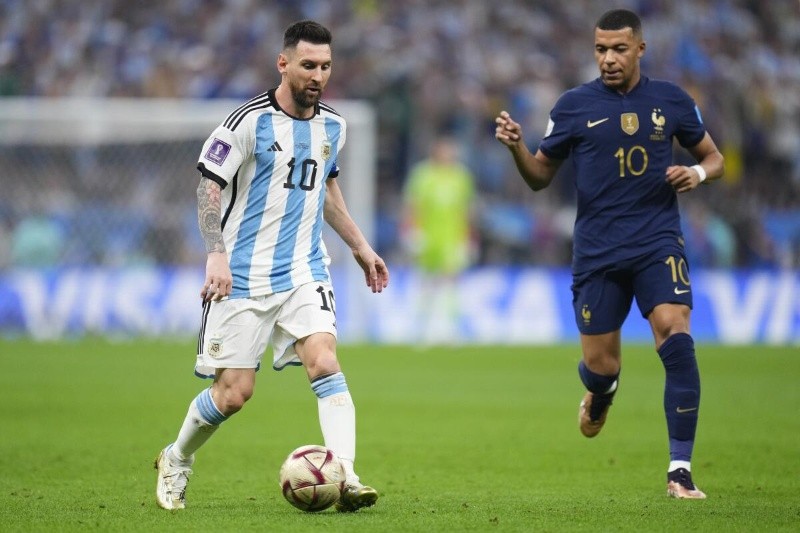 Cuánto cuesta la camiseta de Messi en Inter Miami y de Mbappé en Real Madrid 